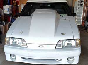 MLB Automotive Mustang